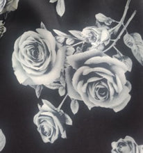 Load image into Gallery viewer, Colorful Fabrics in spring and summer - Shop women style vintage, Audrey Hepburn jackets online -Christine
