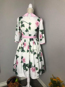 Kennedy Dress in Roses Silk size S - Shop women style vintage, Audrey Hepburn jackets online -Christine
